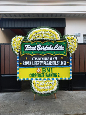 Papan Bunga Duka di Basirih Selatan